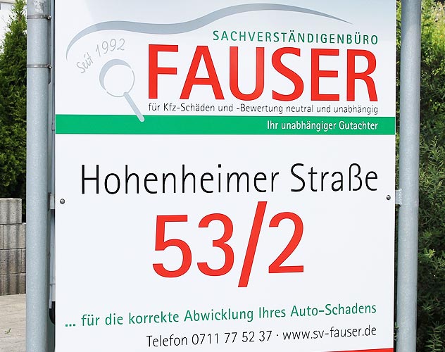 Wegweiser zum Kfz-Sachverständigenbüro Fauser Wegweiser zum Sachverständigenbüro Fauser